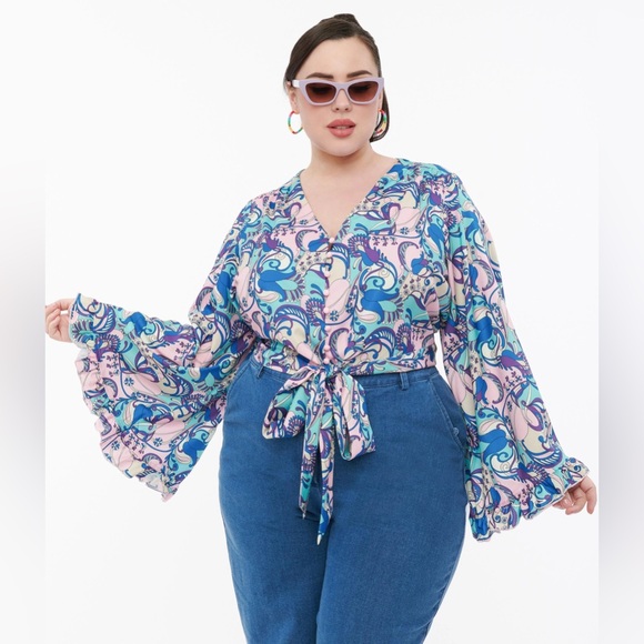 Unique Vintage Tops - Smak Parlour Plus Size Blue & Purple Psychedelic Floral Belva Crop Blouse